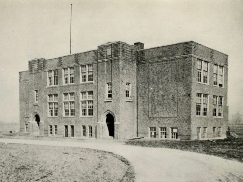 A photo of the original Worthington High School.